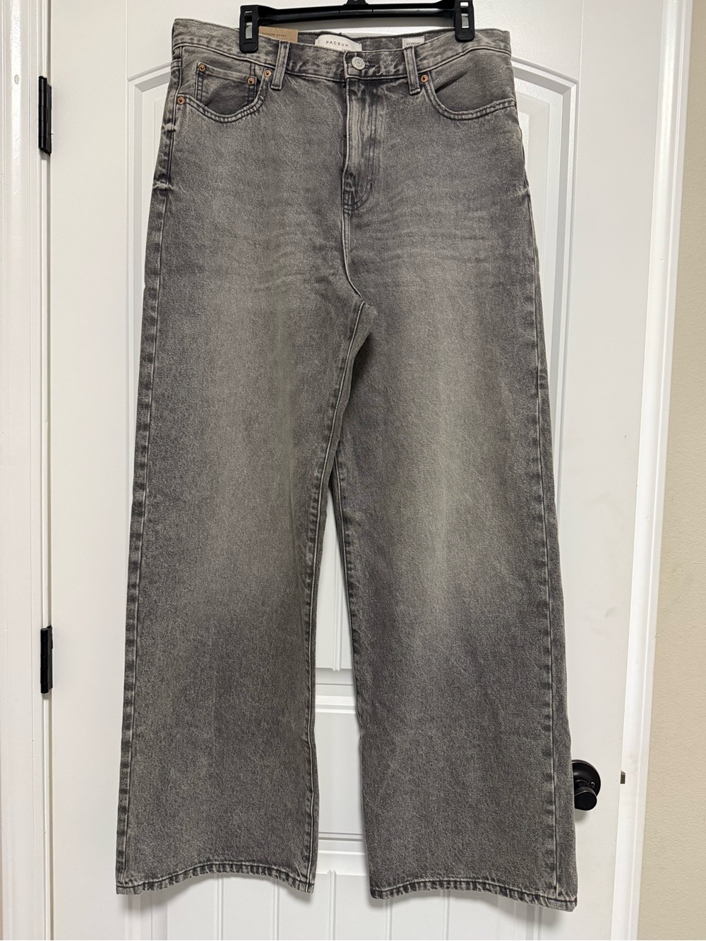 NWT PACSUN Extreme Baggy Jeans